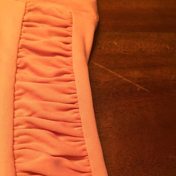 Greg Norman Women's Ml75 Microlux Ruched Panel Top - Picture 2 of 8